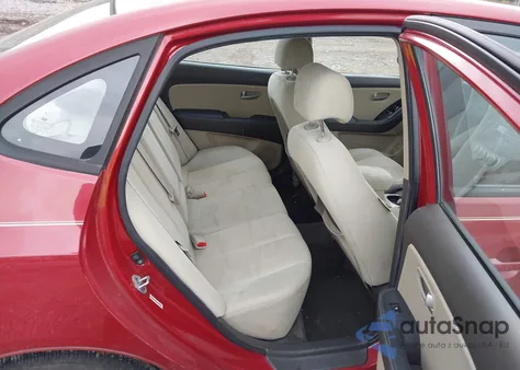 2008 Hyundai Elantra Gls/Se from USA, damaged, VIN KMHDU46D68U583780